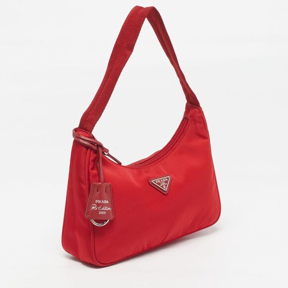 Prada Re-Edition 2000 Red Nylon Shoulder Bag - Picture 3 of 7